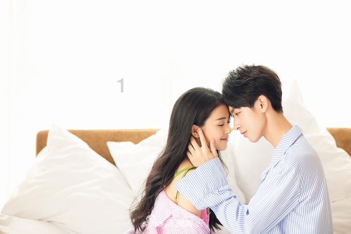 逃离世界杯的现场
